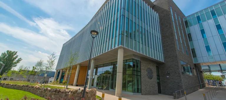 Exterior of the Institute for Genetics and Cancer